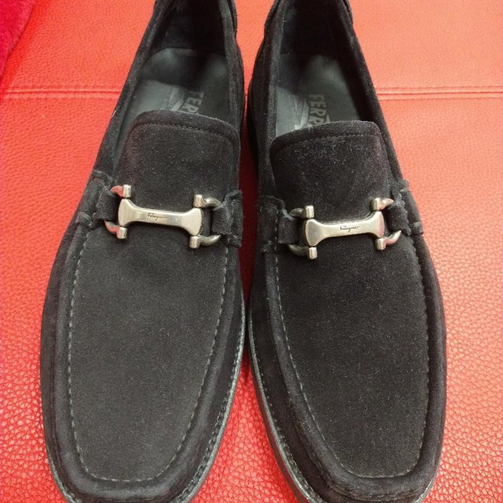 Mens Ferragamo 7.5 Black suede  loafers
